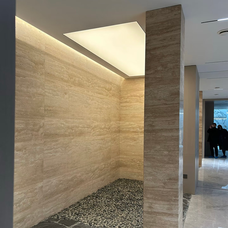 Palonkestävät laattaviilut keinotekoiset sisätilat taivutettavat pehmeät seinäverhoukset travertiini keinotekoiset joustavat pehmeät kiviseinäpaneelit
