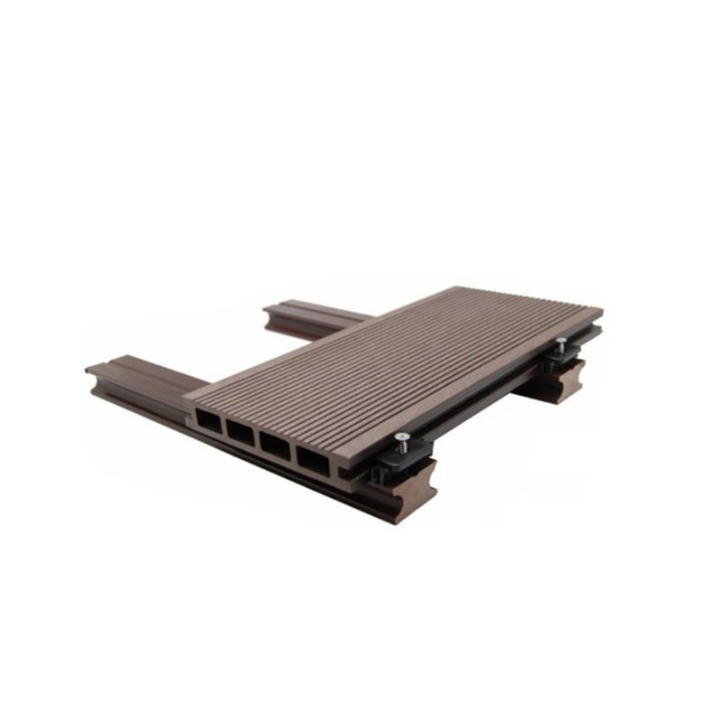 Snap on tee-se-itse-lattia ulkona vedenpitävä Wpc Patio Composite Suunniteltu lattia Lukittavat terassilaattalevyt